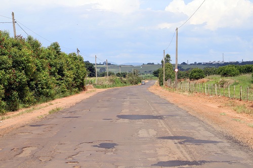 Em Mogi Mirim, Munhoz anuncia restauro da rodovia dos Agricultores
