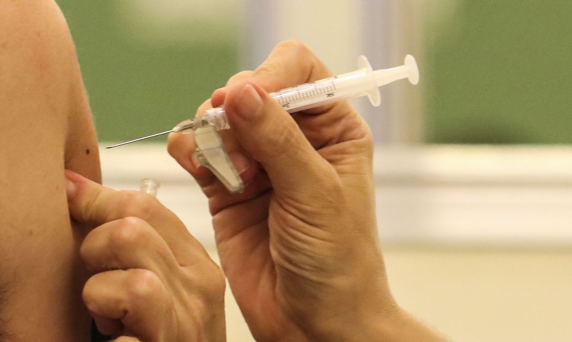 Após matéria da GAZETA, Bellini inclui Itapira no consórcio por vacina