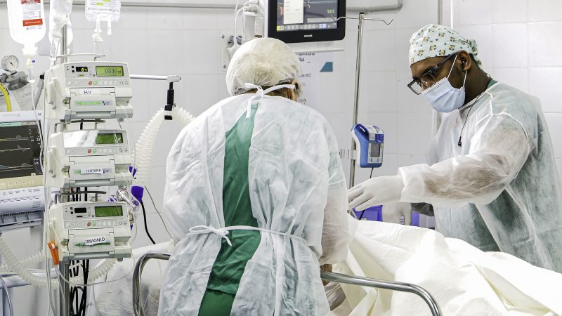 Senado aprova piso salarial para profissionais da enfermagem