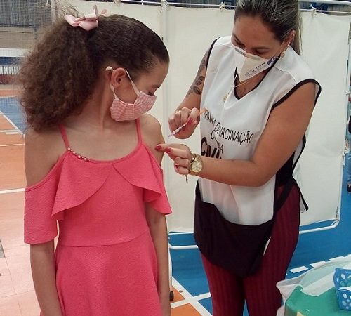 Saúde quer aumentar a cobertura da vacina anti- covid junto ao público infantil