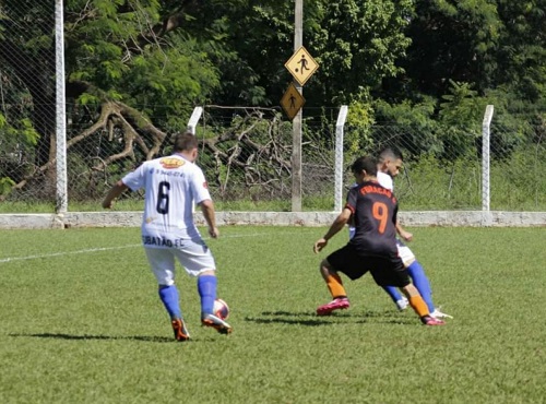 Vitória vale liderança na Copa Itapira de Futebol