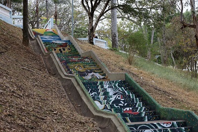 Escadão do Parque Juca Mulato vira obra de arte