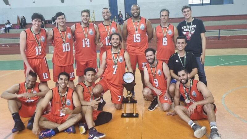 Uniesi é a campeã da Copa Itapira de Basquete