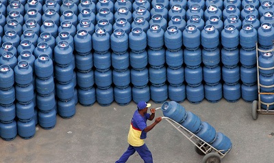 Petrobras reduz preço do gás de cozinha em 9,7%