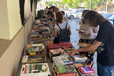 Biblioteca tem aumento de 53% na média mensal de empréstimos