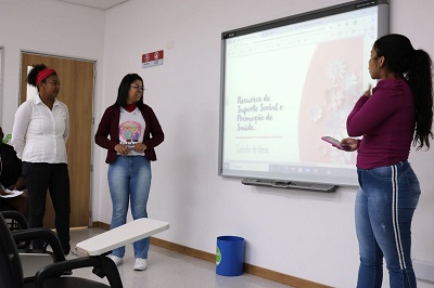 Alunos do curso de Cuidador de Idoso finalizam aulas