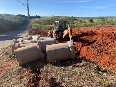 Prefeitura vai colocar manilha e tapar ‘Valeta da Usina’