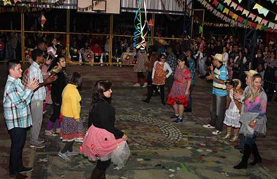 Festa Junina da APAE ocorre hoje com grandes atrações