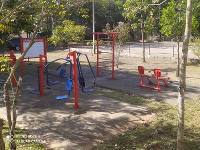 Eleutério ganha melhorias em praças e playground