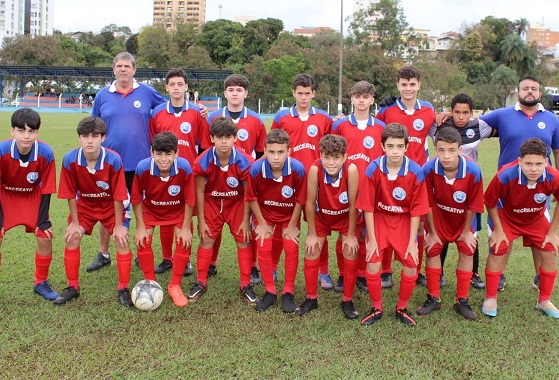 Recreativa leva troféu na Sub 14 da Copa VO