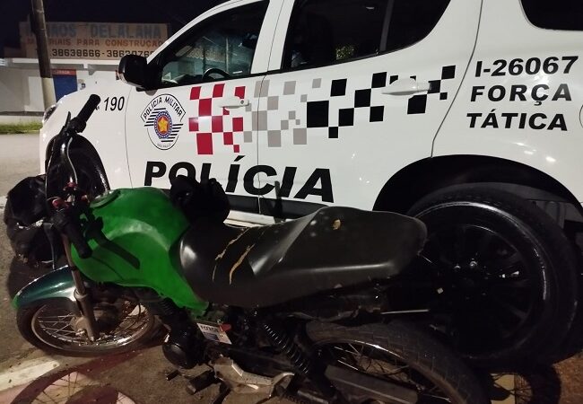 Moto com chassi adulterado é apreendida pela Força Tática