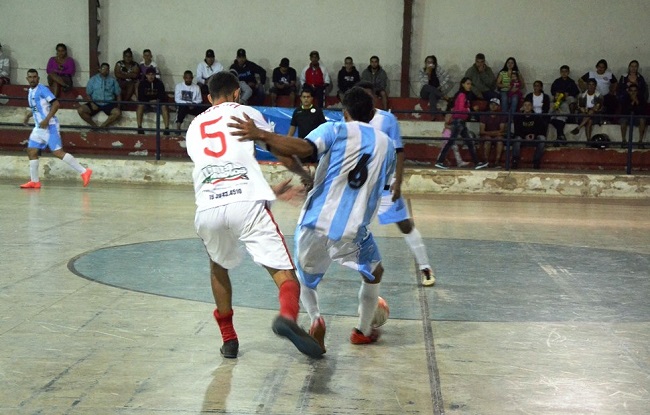 Expresso Pavilhão e Anarkia estreiam com vitória na Copa de Futsal