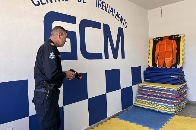 Guardas Municipais treinam para uso de tasers sparks