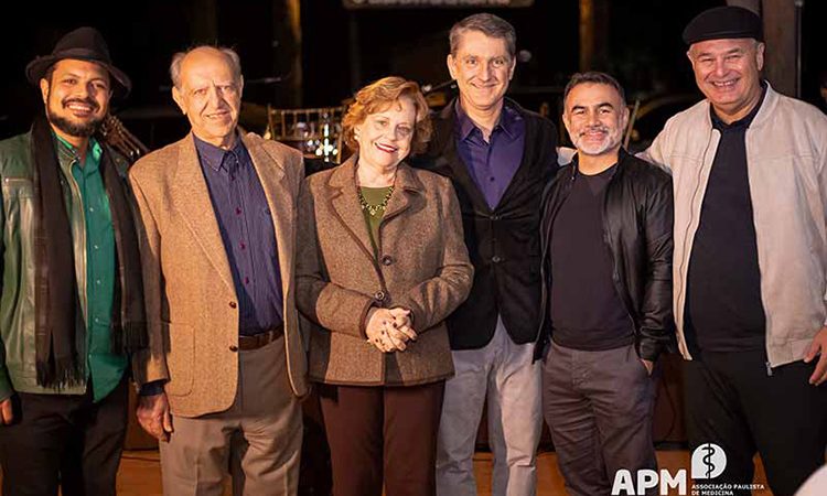 Associação Paulista de Medicina Regional Mogi Mirim – Homenagea Médicos