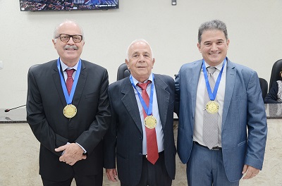 Medalha “Dr. Ariovaldo Risola” homenageou destaques da advocacia itapirense