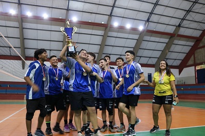 Projeto Esporte é Saúde e Itapira Lesão são campeões no vôlei