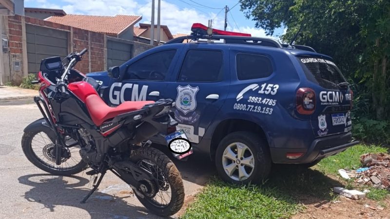 Rastreador indicou onde estava moto furtada no Centro