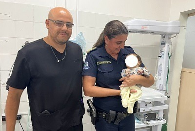 Guardas municipais salvam a vida de mais um bebê que tinha engasgado